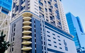 Urban Elephant Hotels, 16 On Bree